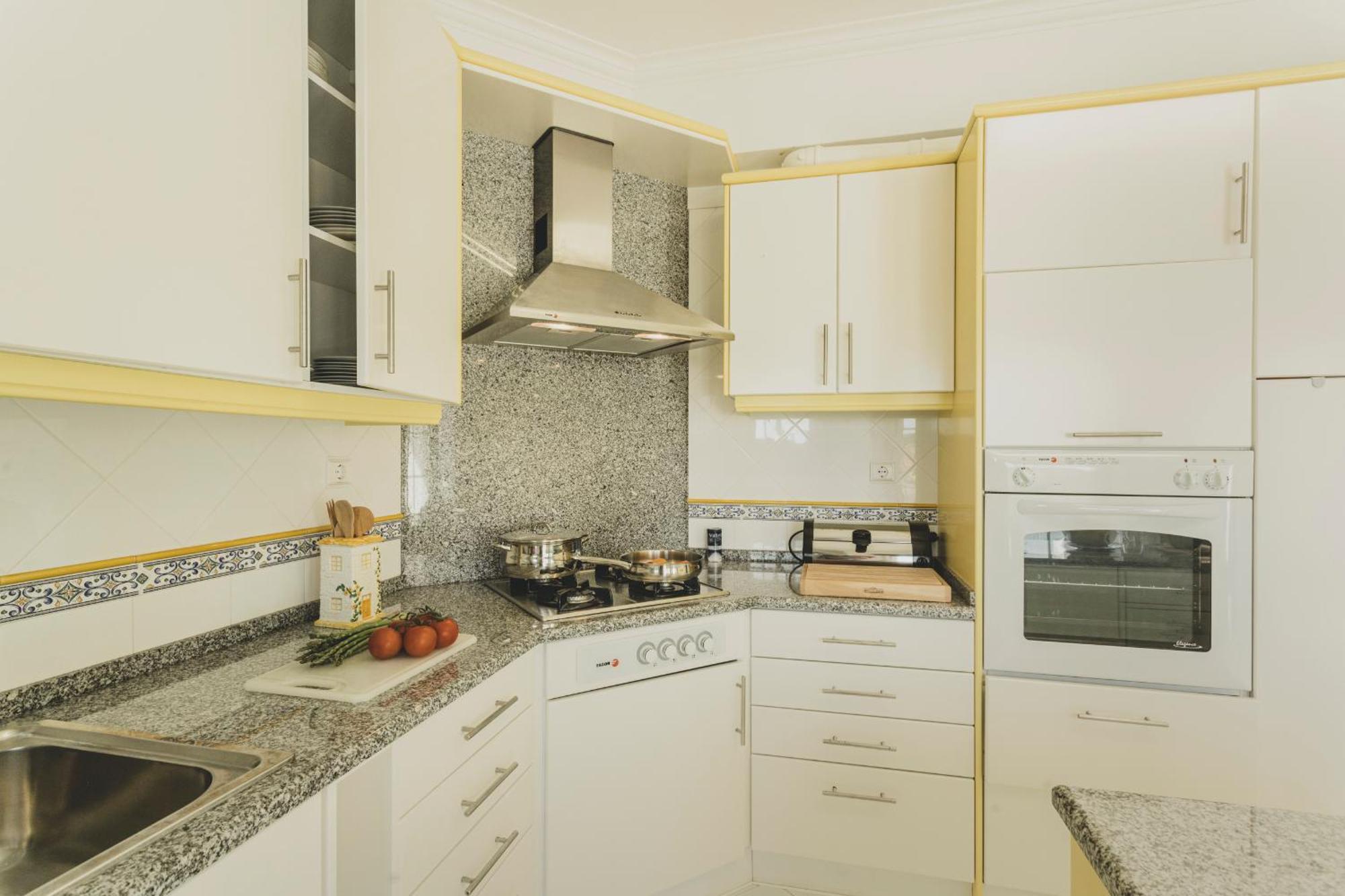 81 - Sea La Vie Holiday home *